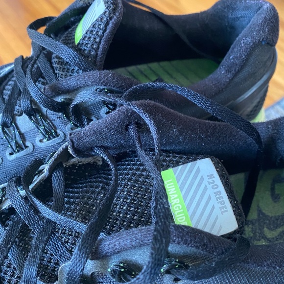 lunarglide 8 shield